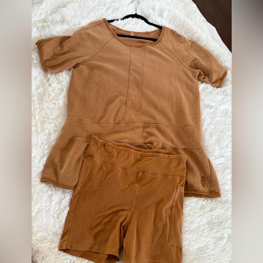 NWOT Free People Elements Set!